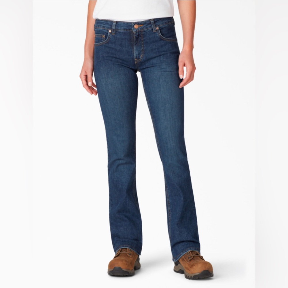 Women's Perfect Shape Bootcut Jeans